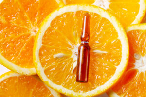 Vitamin C, natürlicher Wirkstoff mit Power-Wirkung als Gesichtsbehandlung